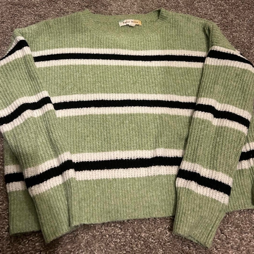 Women’s sweater